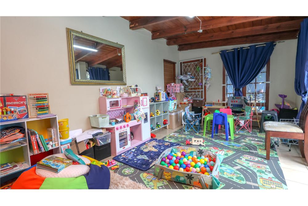 Residential - House - Glen hills, KwaZulu Natal - South Africa - 33 - 1031465115-38