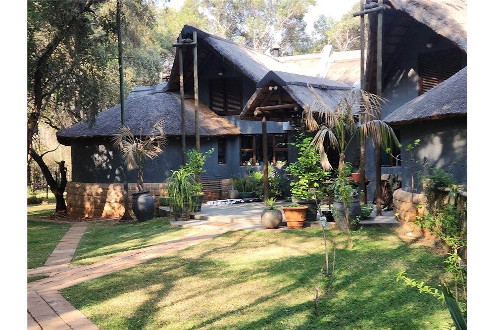 Residential - House - K'shane Estate, North West - South Africa - 2 - 1031416003-114