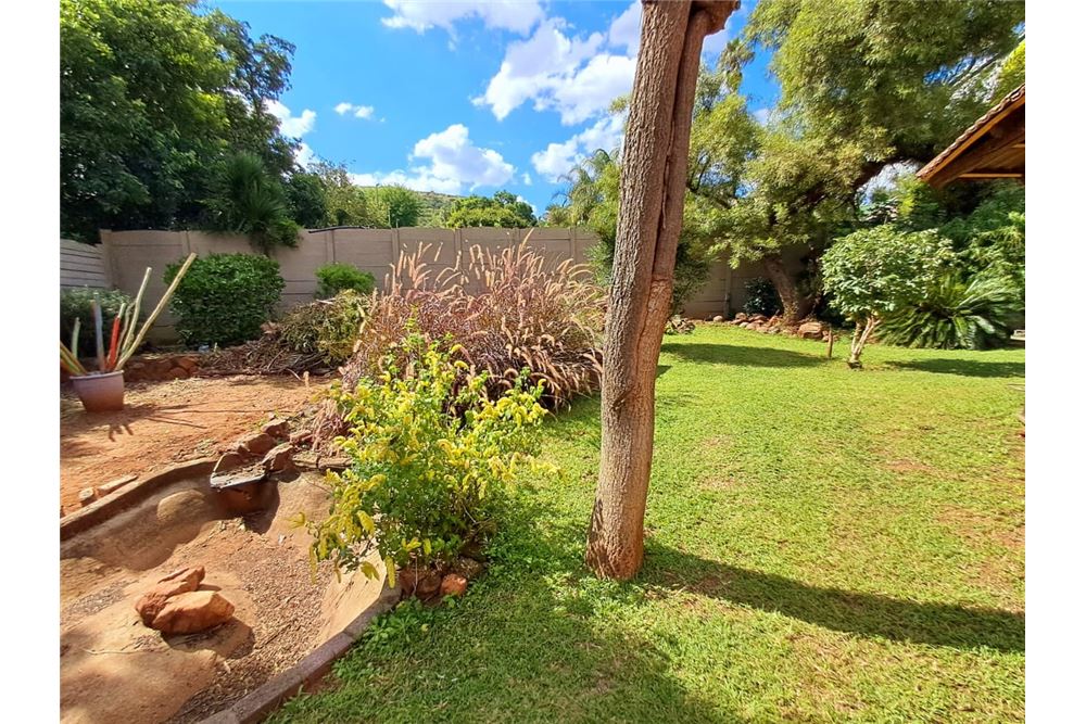 Residenziale - Casa - Wonderboom South, Gauteng - South Africa - 108 - 1031414102-93