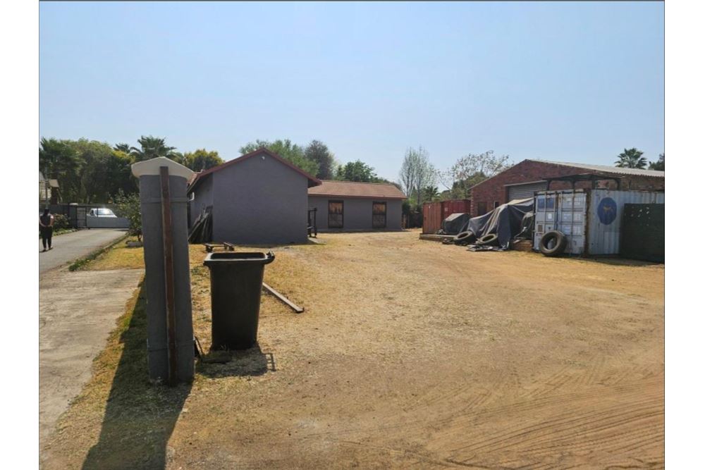 Residential - Hiša večstanovanjska - Rispark, Gauteng - South Africa - 15 - 1031421159-15