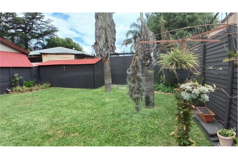 Résidentiel - Maison - Pretoria Gardens, Gauteng - South Africa - 33 - 1031414116-114