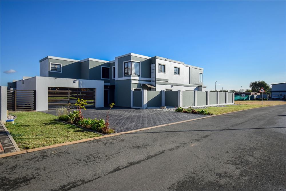 Residencial - Casa - Zambezi Manor Lifestyle Estate, Gauteng - South Africa - 2 - 1031414140-39