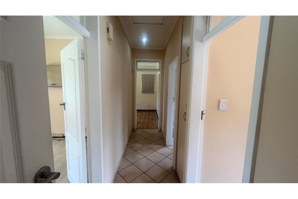 Residential - House - Glen hills, KwaZulu Natal - South Africa - 14 - 1031465129-26