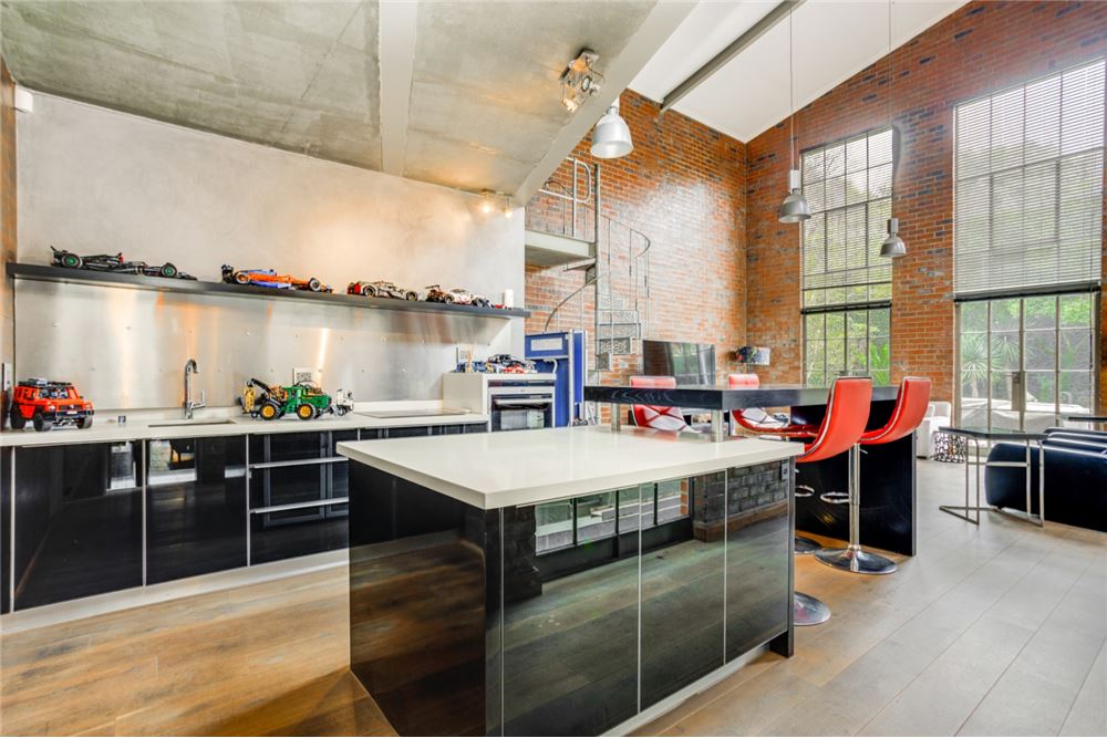 Residential - हाउस - Bryanston, Gauteng - South Africa - 15 - 1031444163-31