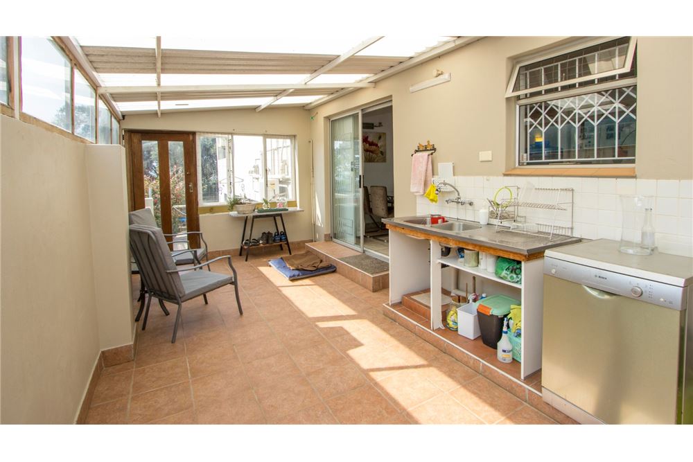 Residential - House - Glenashley, KwaZulu Natal - South Africa - 15 - 1031465018-51