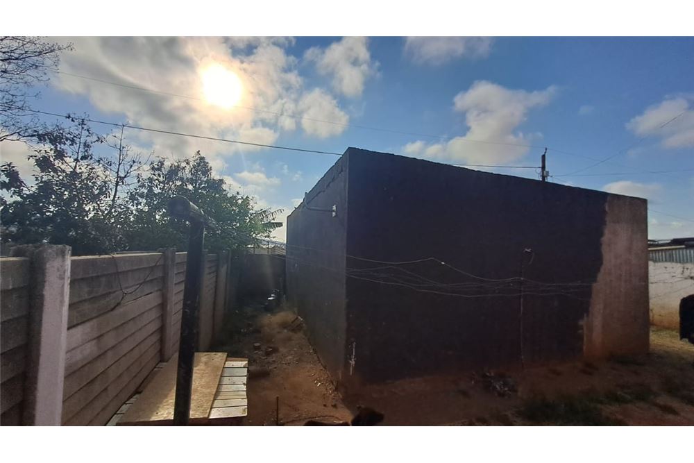 Commercio - Commerciale/Negozi - Lotus Gardens, Gauteng - South Africa - 11 - 1031414126-63