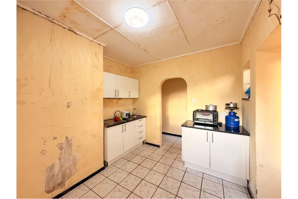 Residential - Αυτόνομη κατοικία - Crown Gardens, Gauteng - South Africa - 18 - 1031421166-38