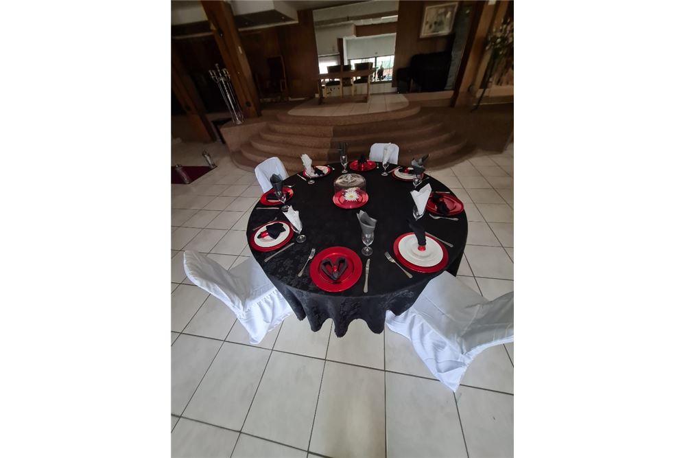 Comercial - Comercio/Tienda - Pretoria North, Gauteng - South Africa - 42 - 1031414050-124