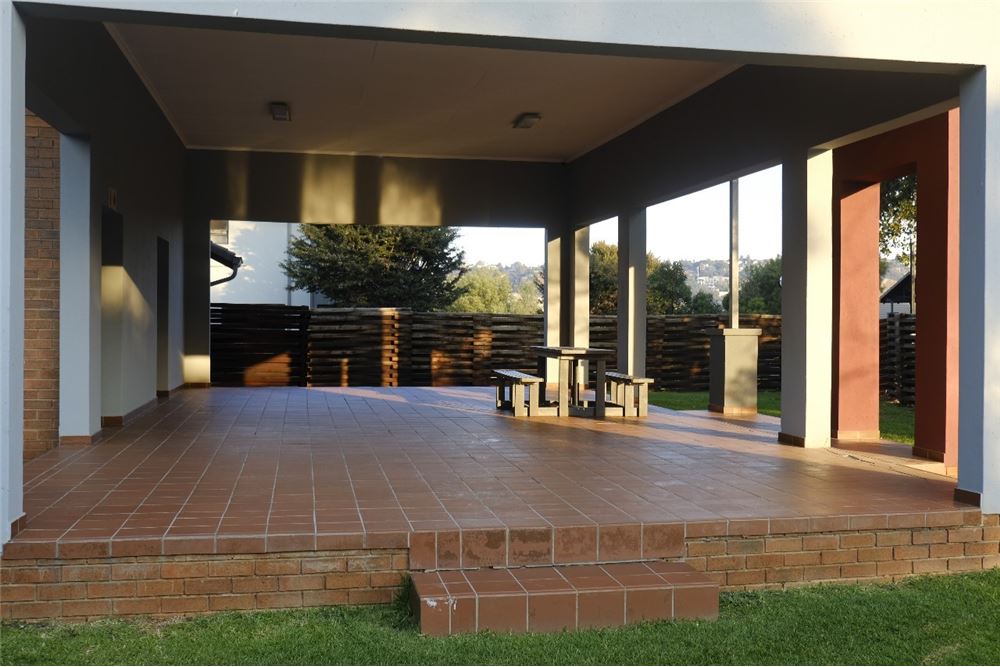 Residential - Ejerlejlighed - Oakdene, Gauteng - South Africa - 25 - 1031421100-45
