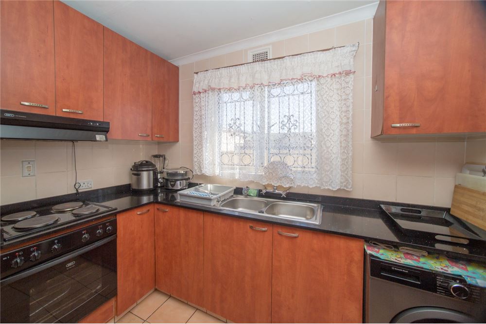 Residential - House - Southgate, KwaZulu Natal - South Africa - 10 - 1031465033-87