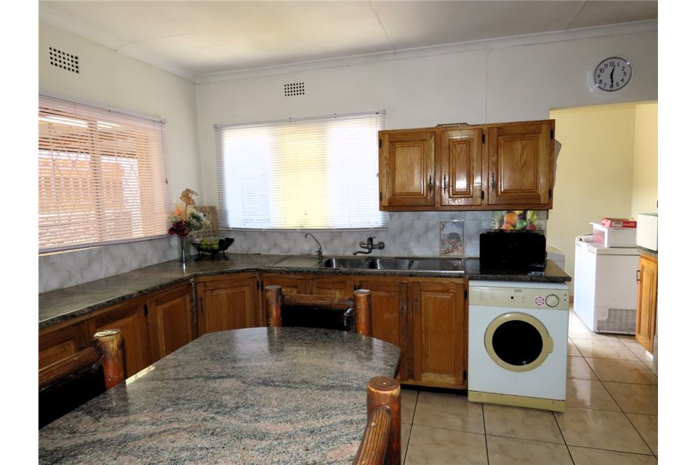 Residencial - Casa - Eersterust, Gauteng - South Africa - 10 - 1031414016-162