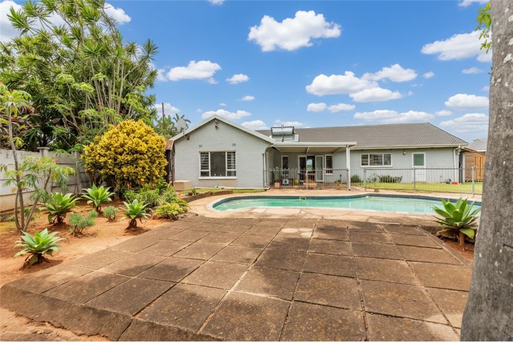 Residential - House - Glen Anil, KwaZulu Natal - South Africa - 4 - 1031465084-339