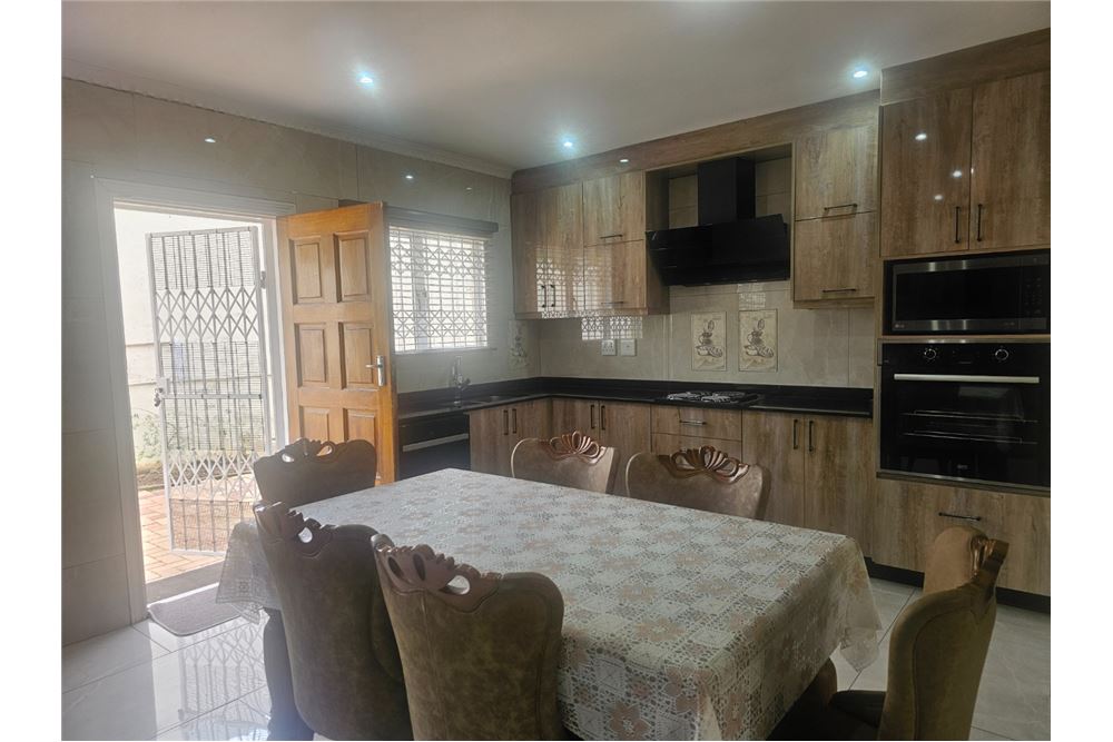 Residential - Townhouse - Mount Edgecombe, KwaZulu Natal - South Africa - 10 - 1031465025-203