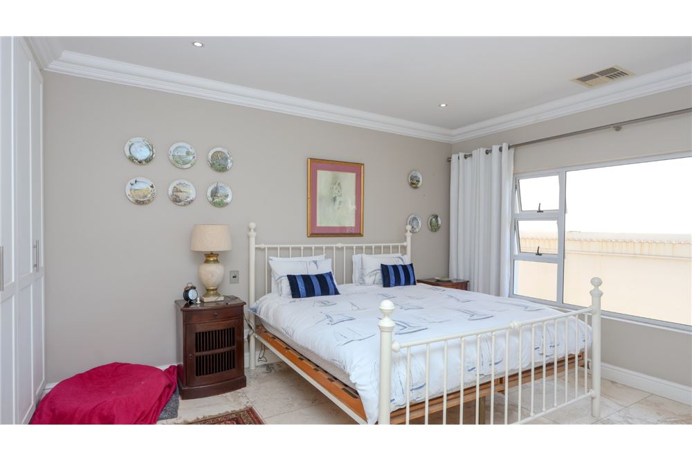 Residential - House - Umhlanga Rocks, KwaZulu Natal - South Africa - 45 - 1031465115-36