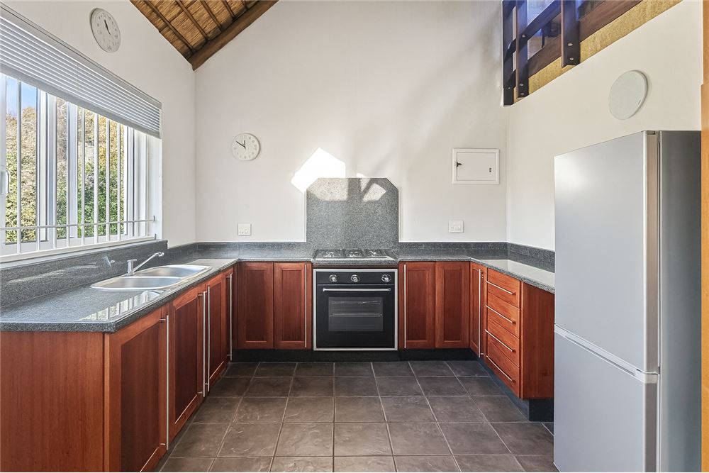 Residential - House - Crestview, KwaZulu Natal - South Africa - 10 - 1031465101-153