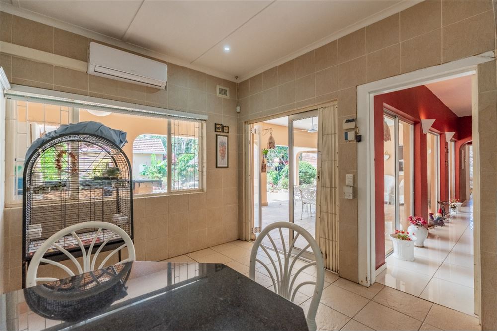 Residential - House - Durban North, KwaZulu Natal - South Africa - 21 - 1031465089-349