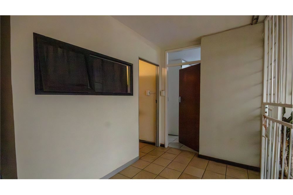 Residencial - Piso - Sunnyside, Gauteng - South Africa - 28 - 1031414137-37