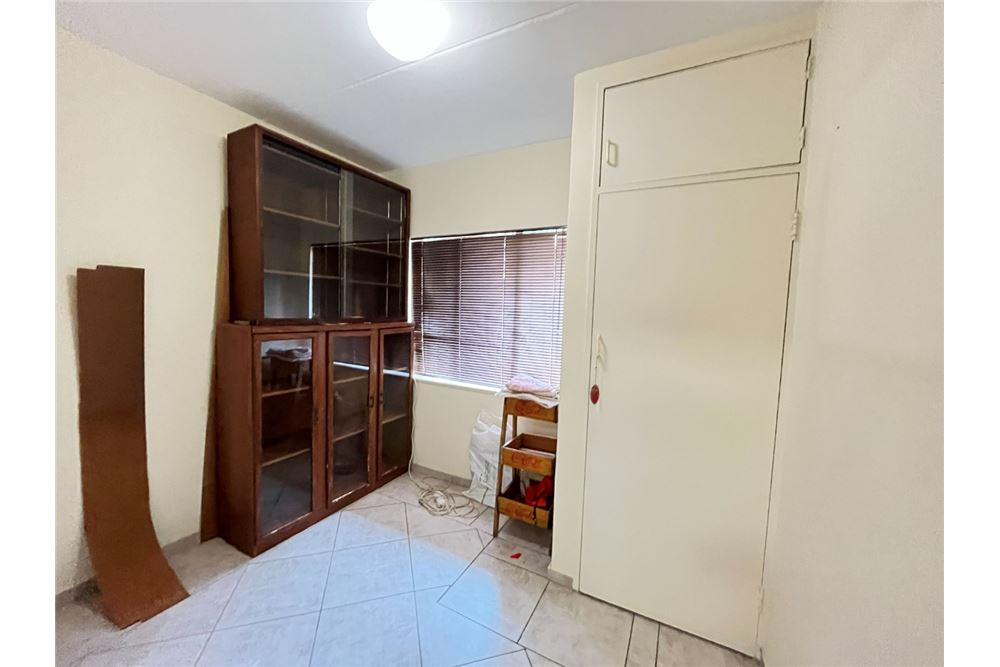 באזור מגורים - דירה - Lyttelton Manor, Gauteng - South Africa - 13 - 1031393029-191