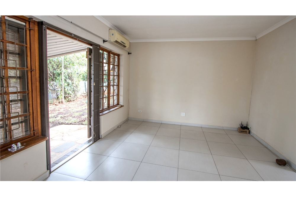 Residential - Hus - Glen hills, KwaZulu Natal - South Africa - 15 - 1031465115-35