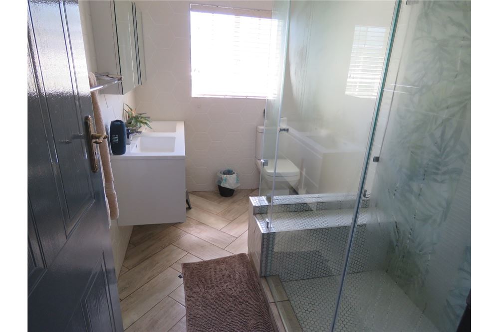 Residencial - Casa - Pretoriuspark, Gauteng - South Africa - 25 - 1031414013-127