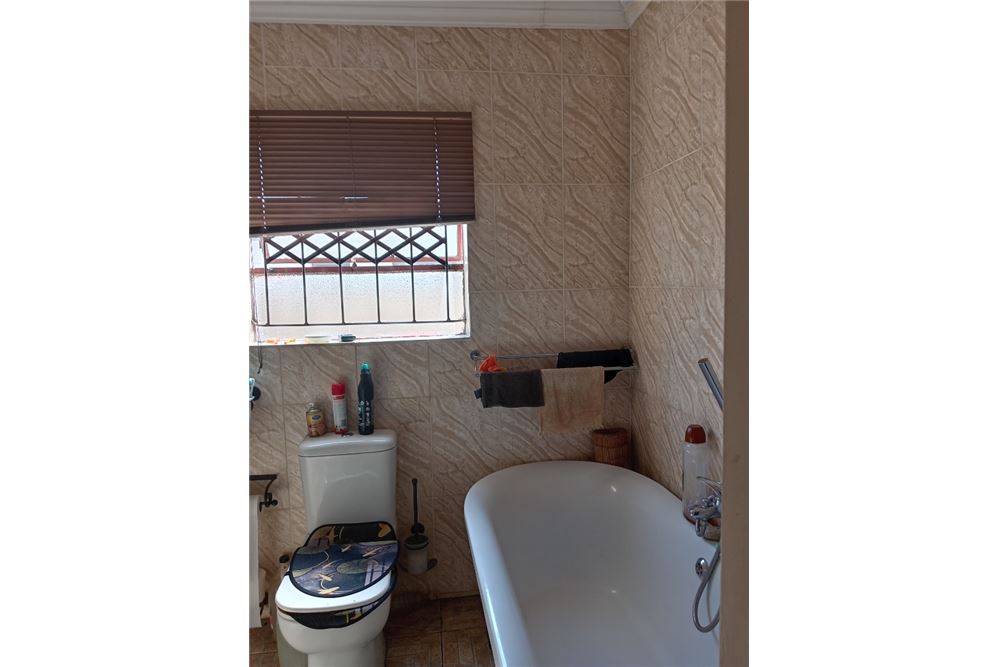 Residenziale - Casa - Rens Town, Gauteng - South Africa - 30 - 1031414015-753