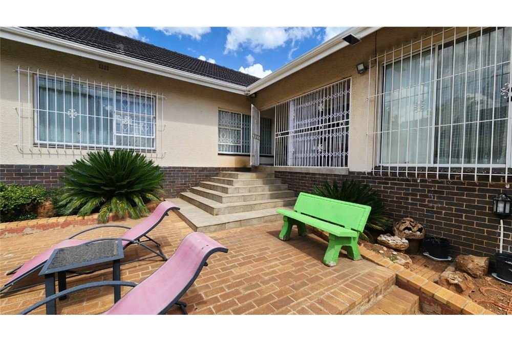 Residential - Omakotitalo - Oakdene, Gauteng - South Africa - 53 - 1031421040-63