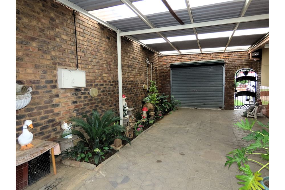 Residencial - Casa - Eersterust, Gauteng - South Africa - 6 - 1031414016-161