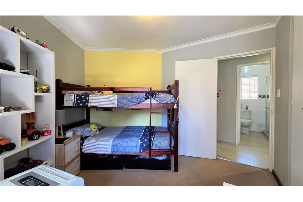 Residential - บ้านเดี่ยว - Fourways, Gauteng - South Africa - 30 - 1031393037-387