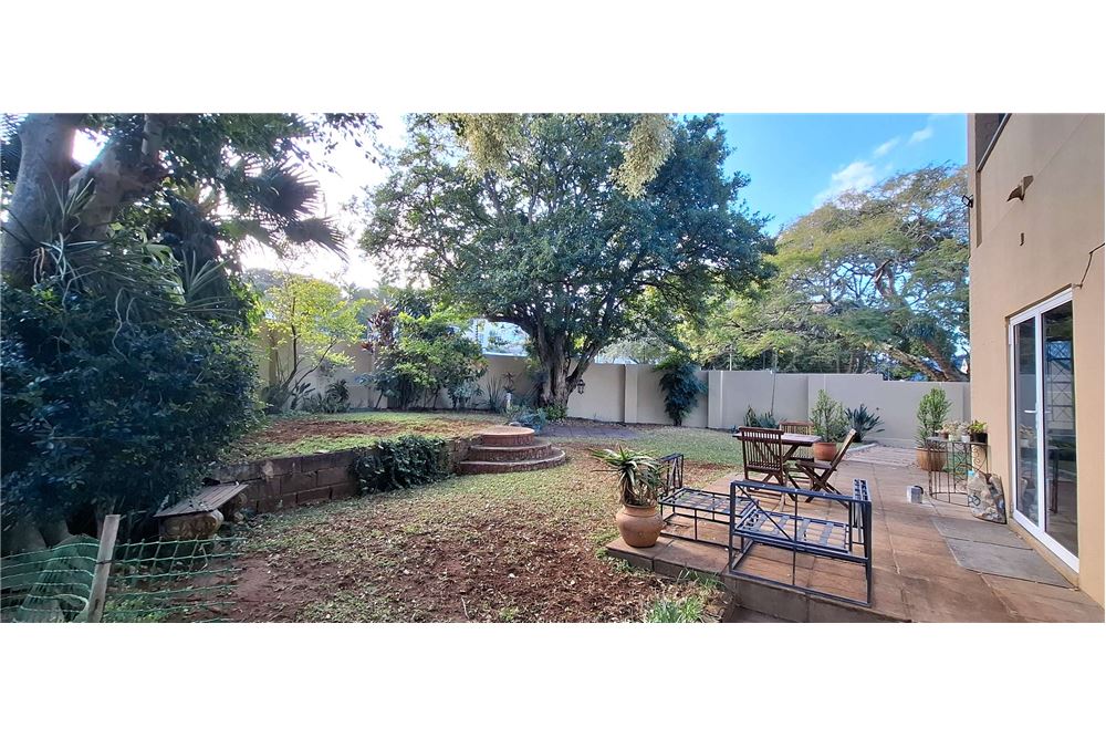 Residential - Rumah Terpisah - Glenwood, KwaZulu Natal - South Africa - 24 - 1031389002-211