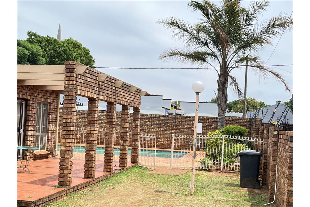 באזור מגורים - דירה - Lyttelton Manor, Gauteng - South Africa - 19 - 1031393029-191