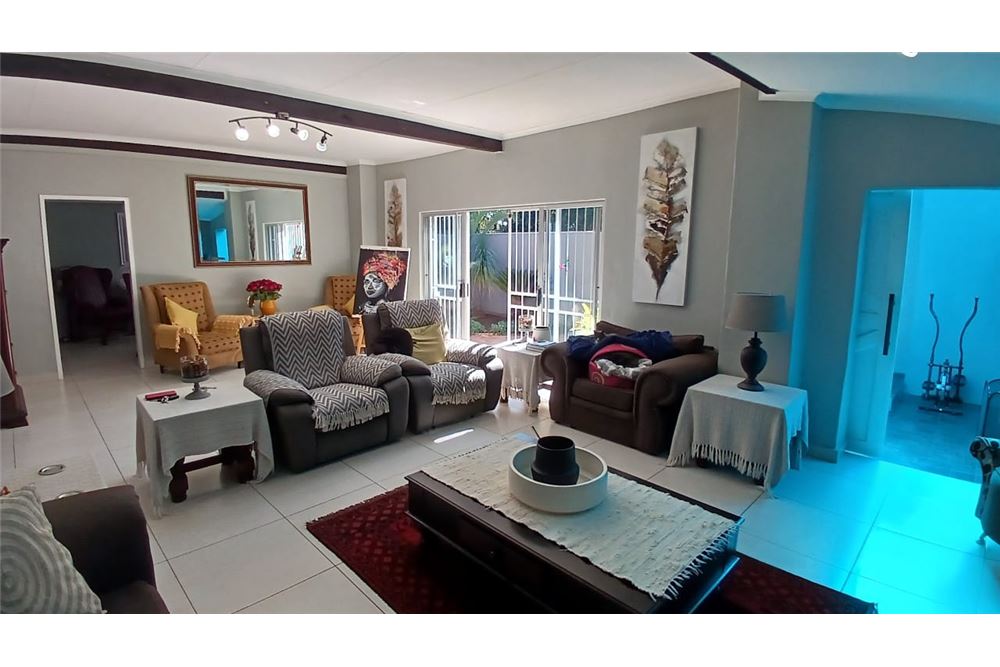 Residencial - Granja - Gerardsville, Gauteng - South Africa - 45 - 1031414116-90