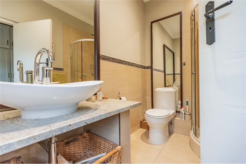 Residential - House - Durban North, KwaZulu Natal - South Africa - 26 - 1031465022-874