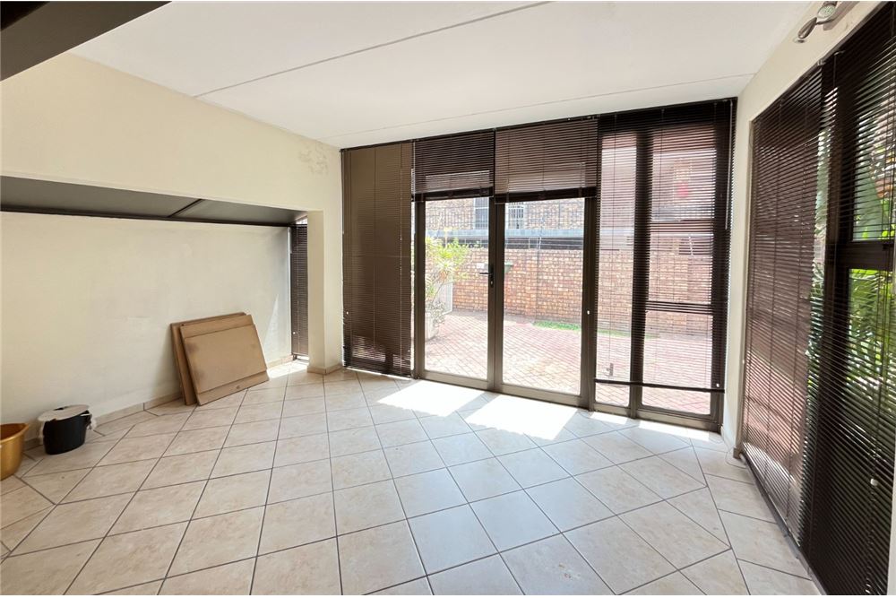 באזור מגורים - דירה - Lyttelton Manor, Gauteng - South Africa - 9 - 1031393029-191