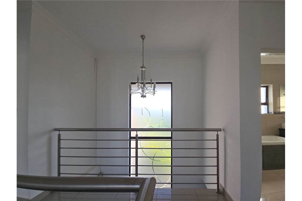 Residential - House - Zambezi Manor Lifestyle Estate, Gauteng - South Africa - 18 - 1031414140-48