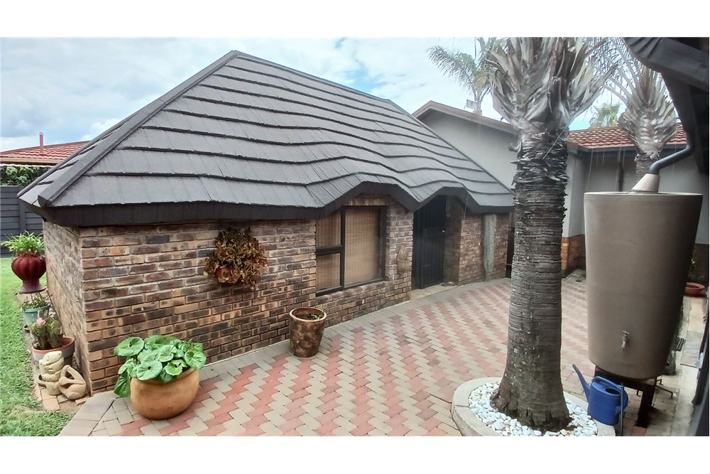 Résidentiel - Maison - Pretoria Gardens, Gauteng - South Africa - 51 - 1031414116-114