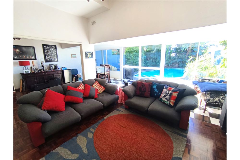 Dzīvojamais - Pilsētas savrupmāja - Bulwer, KwaZulu Natal - South Africa - 6 - 1031389007-102