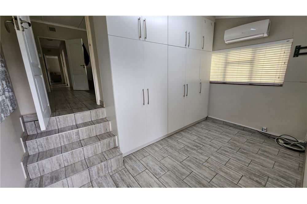 Residential - Αυτόνομη κατοικία - Hayfields, KwaZulu Natal - South Africa - 21 - 1031436004-370