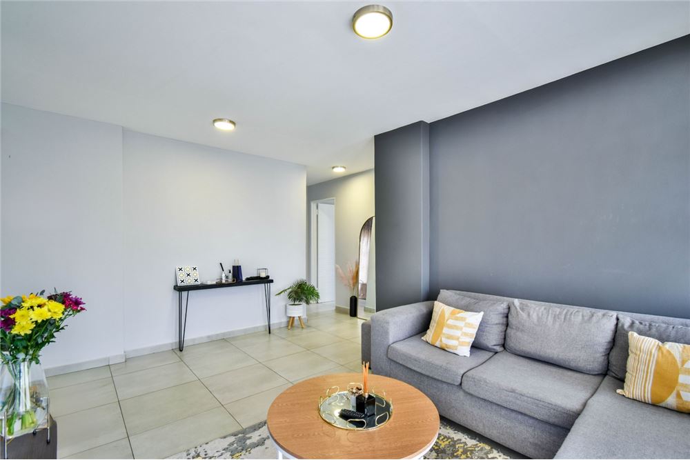 Residencial - Piso - Lombardy Estate, Gauteng - South Africa - 8 - 1031414143-20