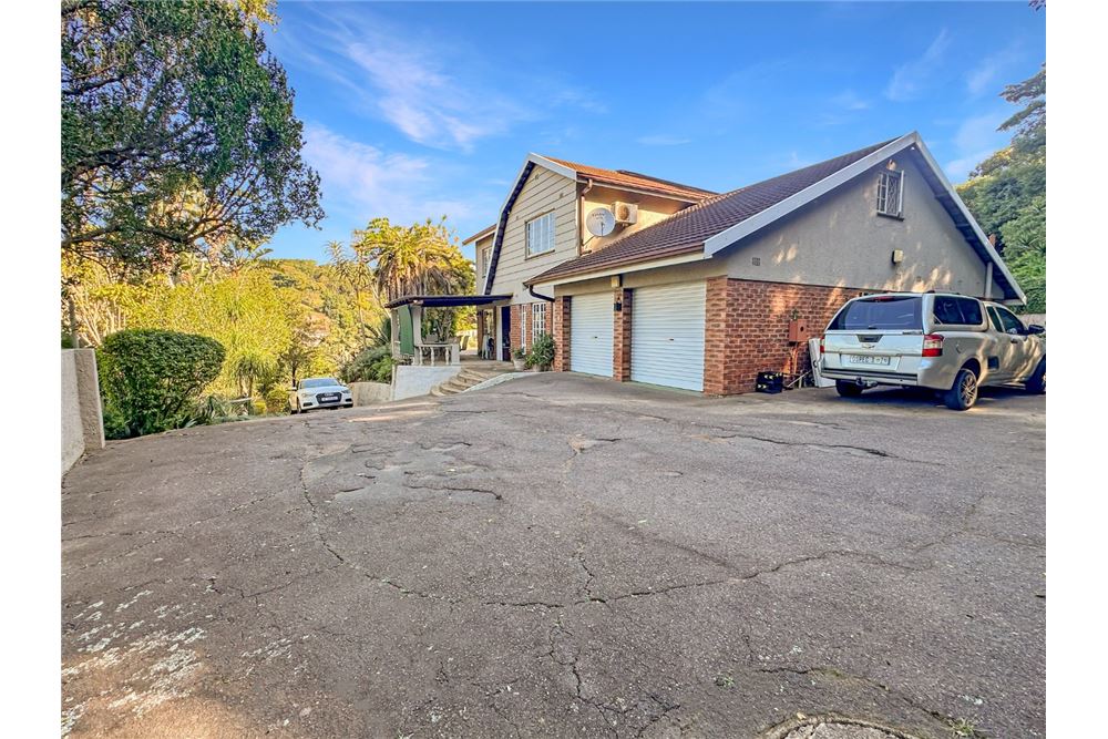 Residential - House - Dawncliffe, KwaZulu Natal - South Africa - 22 - 1031465126-3