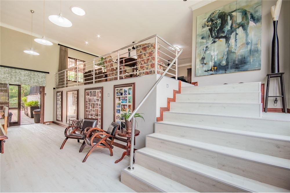 Residential - House - Cowies Hill, KwaZulu Natal - South Africa - 12 - 1031465101-121