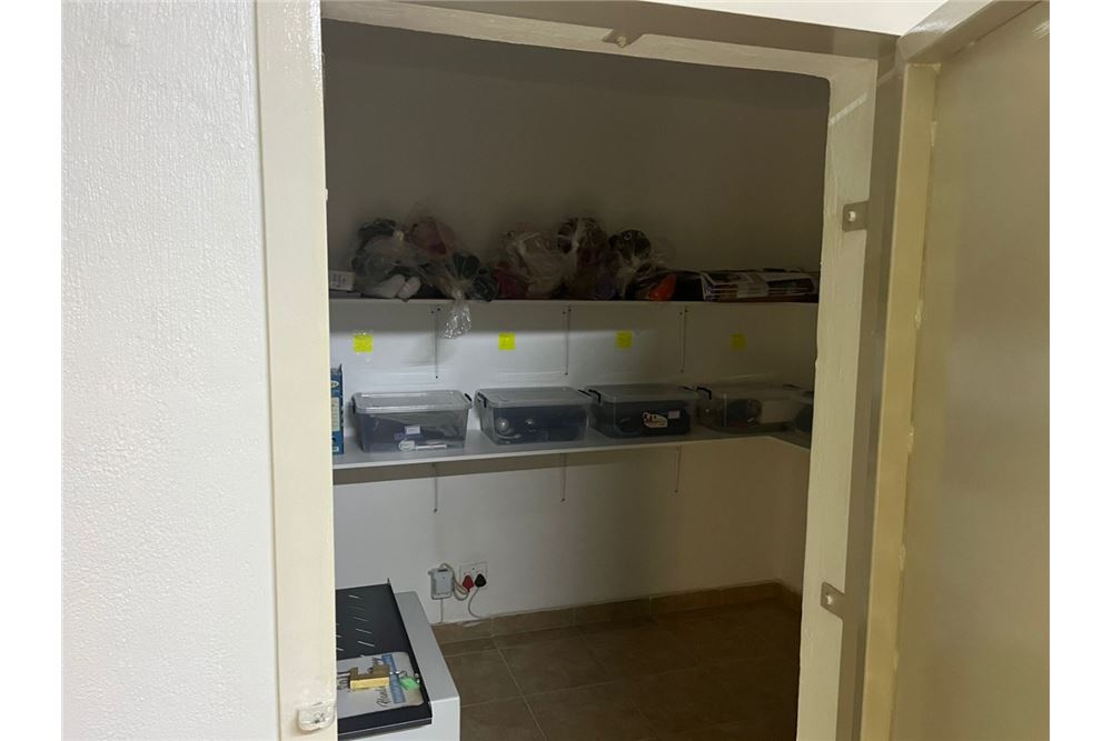 Commercial - Office - Magalieskruin, Gauteng - South Africa - 14 - 1031414088-152