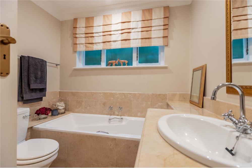 Residential - House - Glenwood, KwaZulu Natal - South Africa - 31 - 1031465089-340