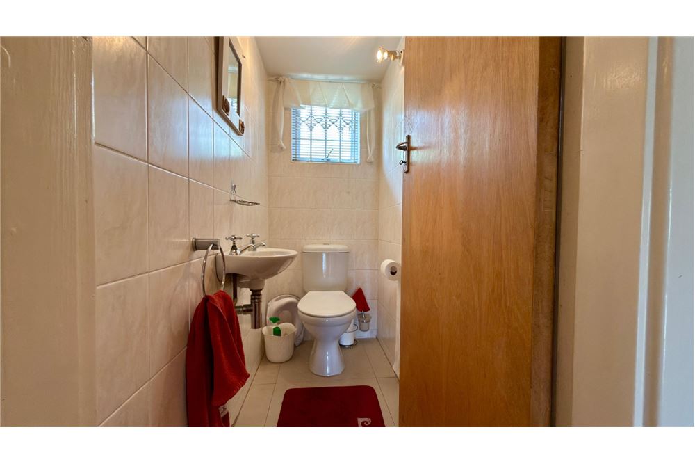 Residential - House - Sherwood, KwaZulu Natal - South Africa - 21 - 1031465139-3