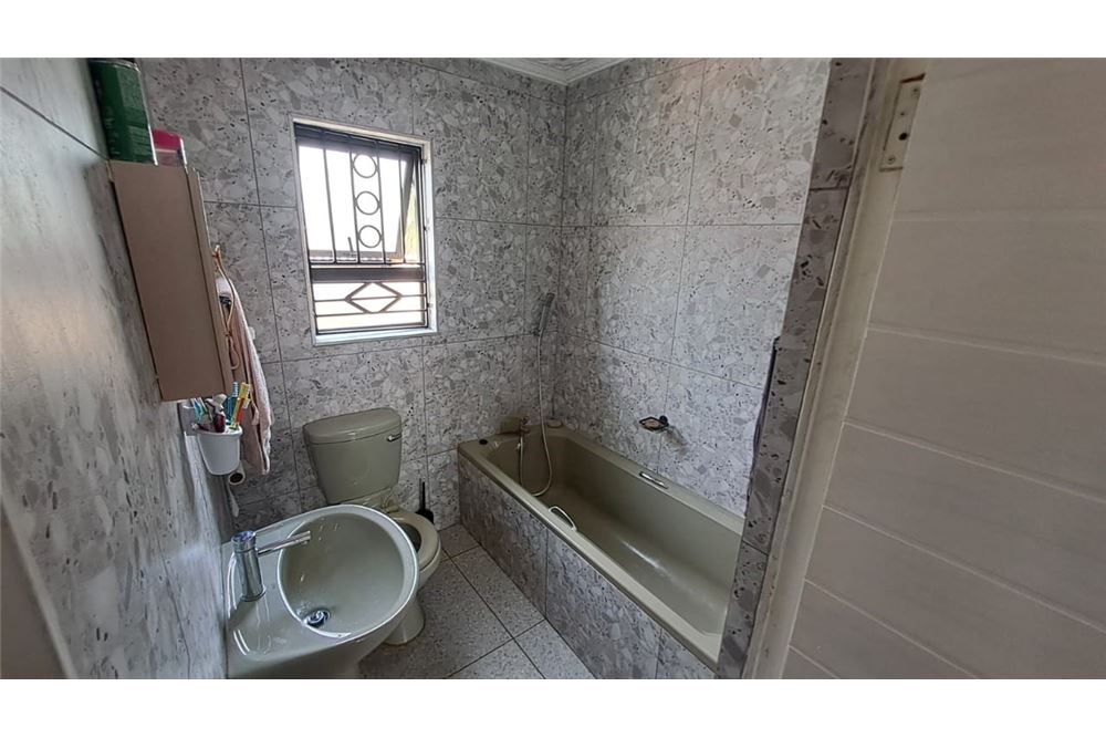 Residenziale - Casa - Danville, Gauteng - South Africa - 13 - 1031414126-28