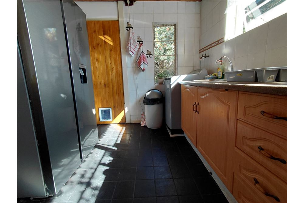 באזור מגורים - בית פרטי - Delville, Gauteng - South Africa - 15 - 1031422074-66