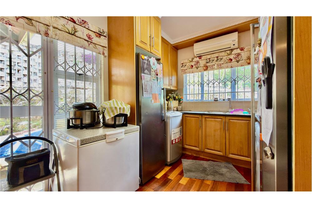 Residential - House - Sherwood, KwaZulu Natal - South Africa - 10 - 1031465139-3