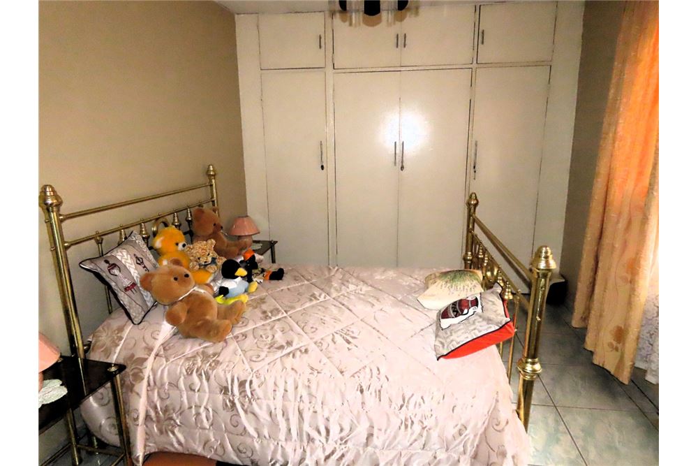 Residencial - Casa - Eersterust, Gauteng - South Africa - 21 - 1031414016-161