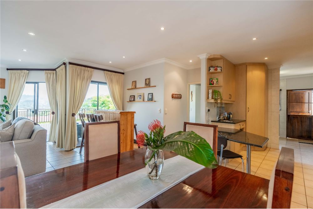 Residential - Hus - Hillcrest Central, KwaZulu Natal - South Africa - 8 - 1031391020-906