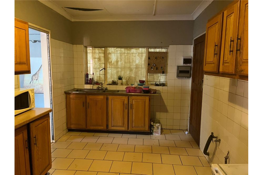 Commercio - Commerciale/Negozi - Sinoville, Gauteng - South Africa - 18 - 1031414142-54