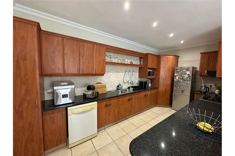 Residential - Townhouse - Durban North, KwaZulu Natal - South Africa - 6 - 1031465047-183